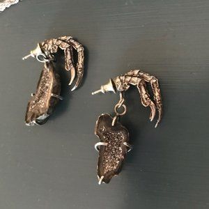 Artisan pair of sterling silver crow claw geode earrings